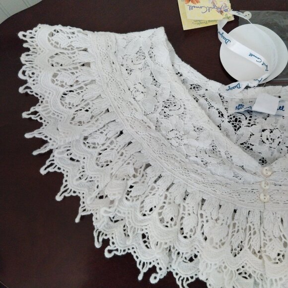 April Cornell Vintage Victorian Style Lace White Dutch Collar New With Tags - Picture 3 of 14